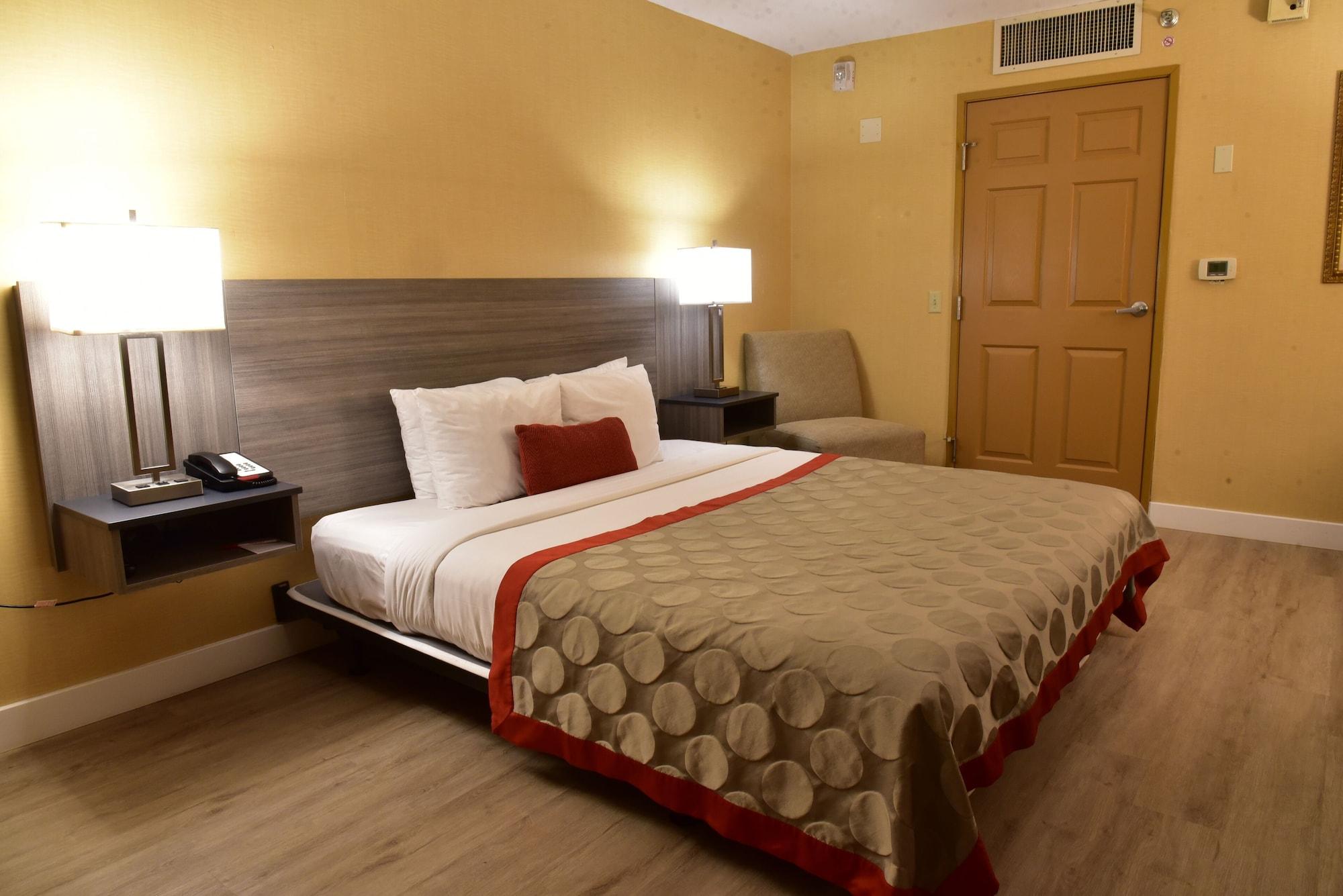 Ramada By Wyndham San Diego National City Exterior foto